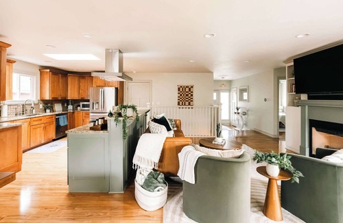 Broomfield House | Wellness Retreat | Cold Plunge | Hot Tub | Sauna