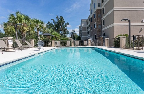 Tallahassee Condo | WFM friendly | FREE Wi-Fi + 24h Business Center