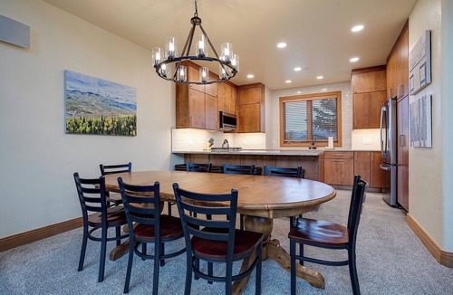 Steamboat Springs House | X2741 | Spacious Townhome | Pool/Hot Tub | Views | A/C