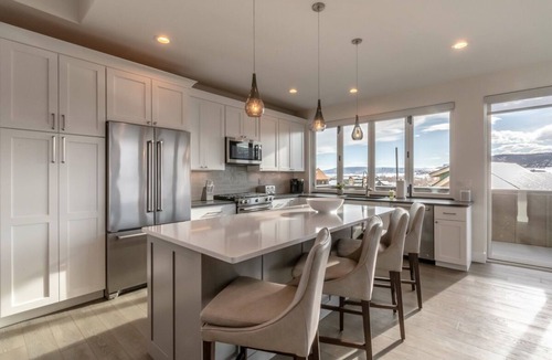 Steamboat Springs House | Yampa Valley Viewhouse | Private Gondola | Pool & Multiple Hot Tubs | Close to Slopes