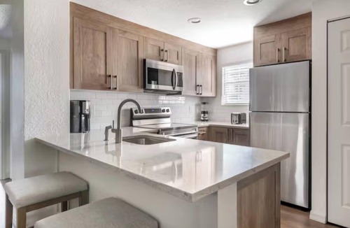 West Kissimmee Hotel | You Just Found Your Next Favorite Stay! 2 Units with Kitchen, Outdoor Pool!