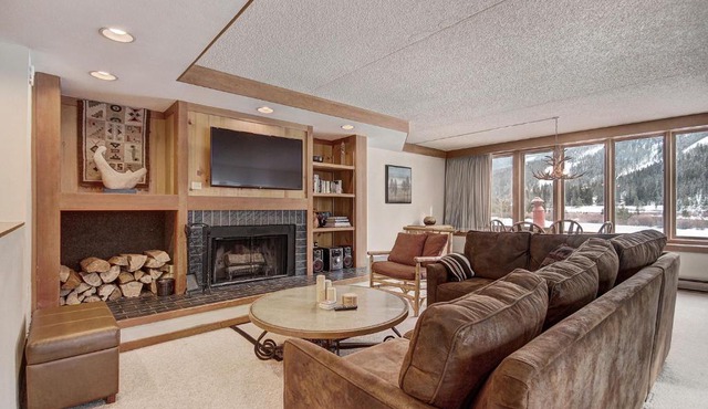 1777 Decatur Condo