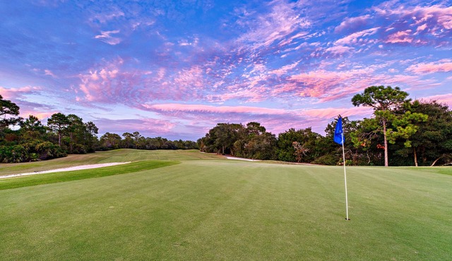 18th Green Getaway