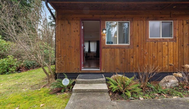 1st-Floor Studio | Mountainview | Dog Friendly in Quilcene