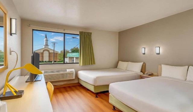 2 Full Beds | Hearing Access Nsmk Micfridg