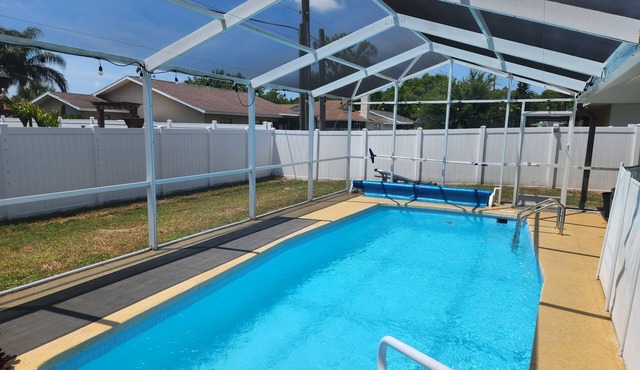 3-bedroom house in marvelous New Port Richey with WiFi, AC