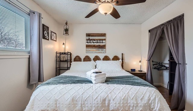 3BR Westminster Home with Hot Tub, Yard + King Suite
