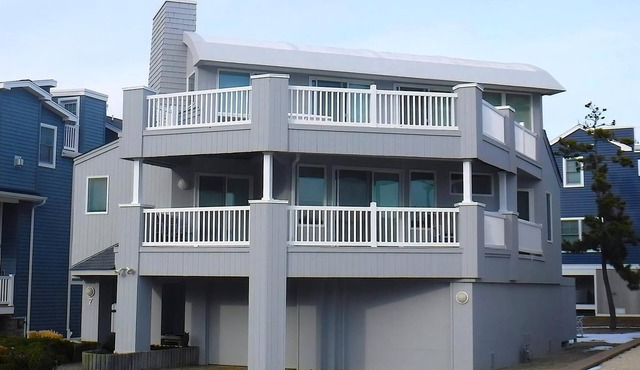 4 bedroom accommodation in Harvey Cedars in Harvey Cedars