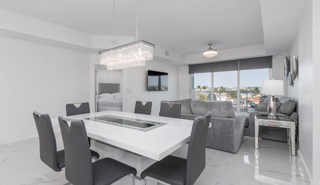 403, Water View-Clearwater Bch in 6 min, Pool/Gym in Clearwater Beach