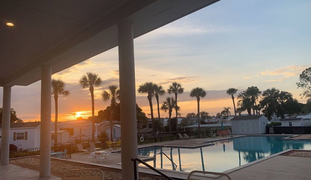 55+ Golf Resort Community near Orlando 1,950 monthly rate in Davenport