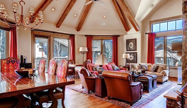 5br/5ba , Ski In/out In Arrowhead, 3523 Sq Ft! 5 Bedroom Condo by RedAwning