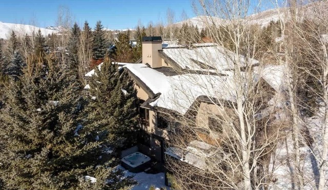 Abode at Cascade Lodge, hot tub, Sun Valley in Sun Valley