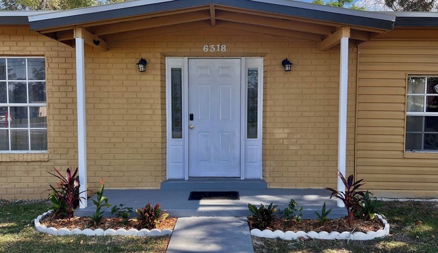 Adventure Coast 4/2, Big Yard in Spring Hill