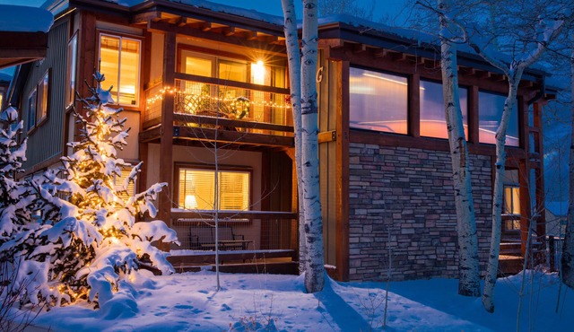 Alpine Retreat-Best Pricing Available-Ski-in/Ski-Out Access