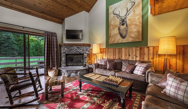 Amazing Location, Steps Away from Magic Carpet to Main Lodge. in Windham