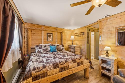 Basecamp 2 at the Cedaredge Lodge