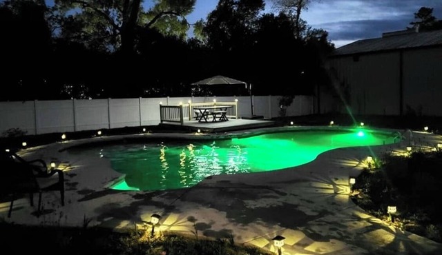 Beautiful 5 br, 3.5 baths, pool in Cairo