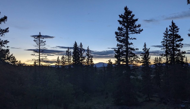 Beautiful and Serene Mountain Home in the Heart of Park County