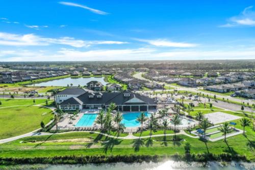 Beautiful Home in Paradise in Gateway