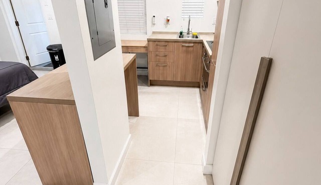 Beautiful studio with 2 beds- Midtown in Miami
