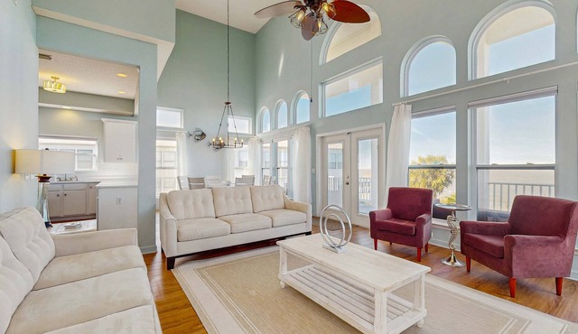Beautiful Water Front Home in Historic Fairhope in Fairhope