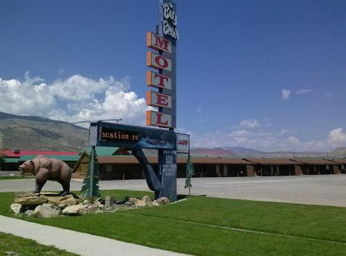 Big Bear Motel in Cody