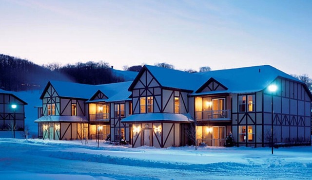 Bluegreen Mountain Run at Boyne 3 Bedroom Combined Condo in Boyne Falls