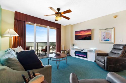 Breathtaking Direct Oceanfront 2BR Retreat at Wyndham Ocean Walk Resort in Daytona Beach