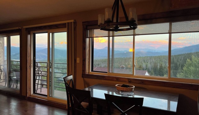 Breathtaking Winter Retreat - Luxurious fully furnished - 30+ day min