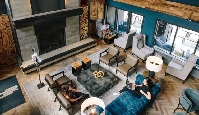 Breckenridge Hotel Room | Cozy King Bed