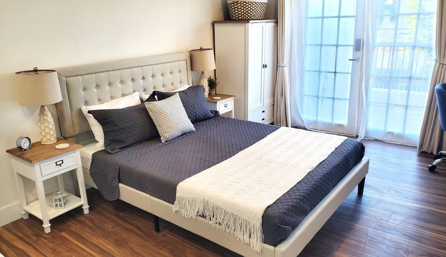 Bright & Cozy Studio Near Downtown Delray Beach
