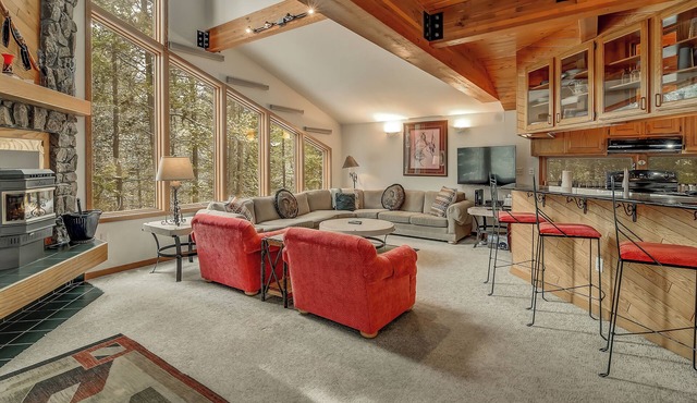 Bring Dog|Hot Tub|BBQ|Garage|Forest of Mt. Baldy
