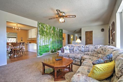Bryce Canyon Area House w/Mountain Views!