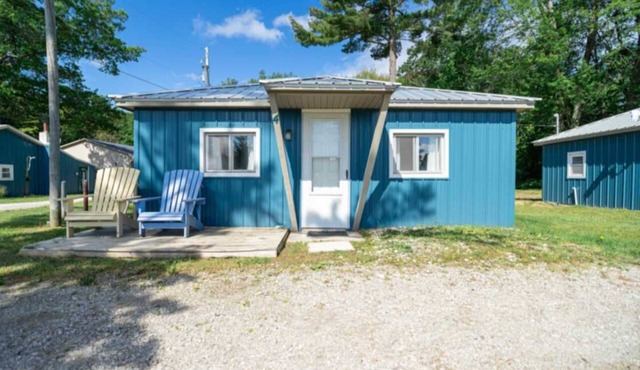 Cabin #4 Wishmaker's Rest in Iosco County