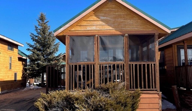 Cabins by Panguitch Lake: Where Rustic Charm Meets Amazing Fishing!