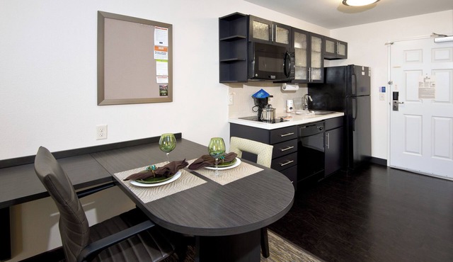 Candlewood Suites Greeley by IHG