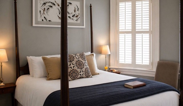 Captain’s Quarters Inn Downtown Edenton Queen Bed 2nd Floor in Edenton