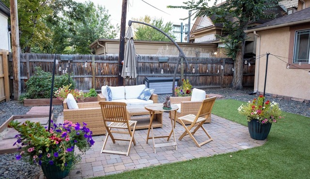 Central Denver Family Stay. Close to Stadiums, Parks & Dining