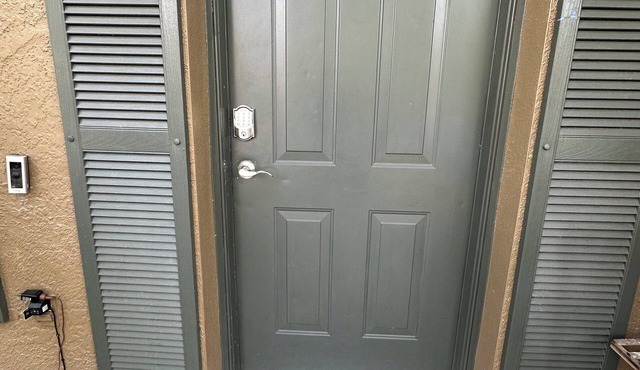 Charming 2-bedroom townhome in Wesley Chapel with Pond view in Wesley Chapel