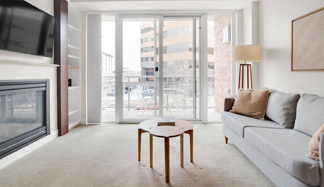 Charming Cherry Creek 1BR w/ Sauna & Gym, 2 blocks to Mall, by Blueground
