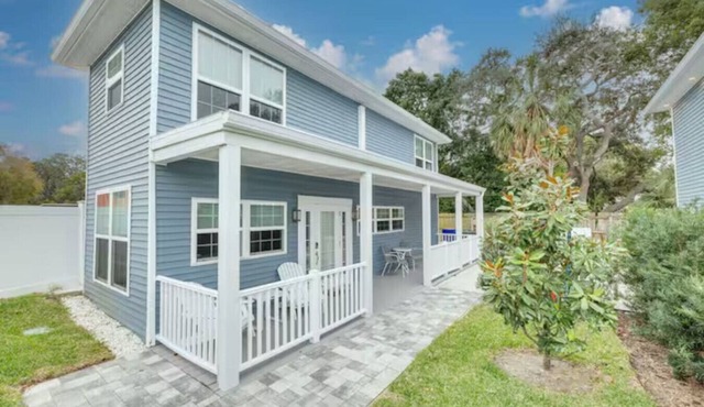 Charming Coastal Retreat with Pool | Skye in Dunedin
