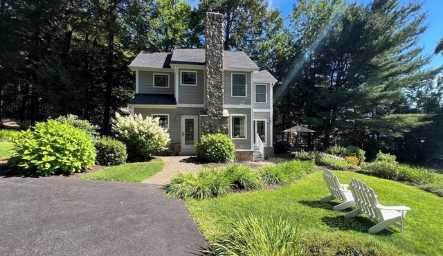 Charming Lakefront 2-Bedroom Home with Sandy Beach and Stunning Views in Gilford