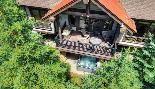 Christie Heights Lodge | 6BR Peak 8 Luxury Home, Hot Tub, Sleeps 16