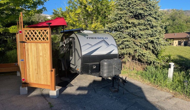 Cozy Glamping Pod I Outdoor Kitchen and Shower