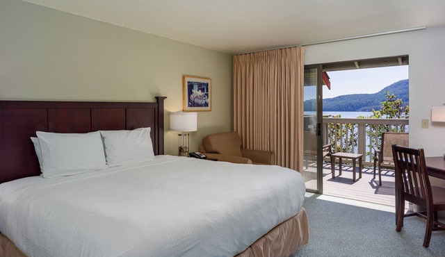 Cozy Harborside Stay | Secluded Orcas Island Getaway- Harborside 2463 in Eastsound