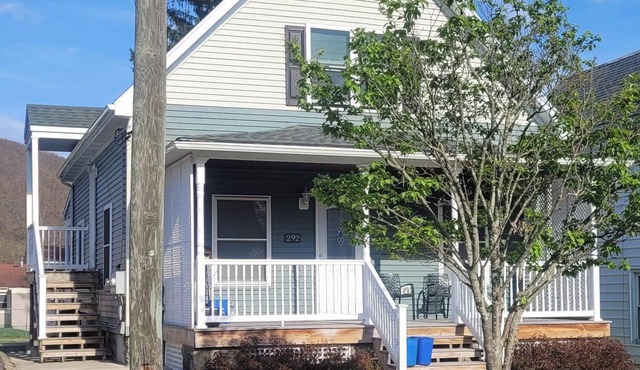 Cozy studio apartment in Corning, NY in Corning