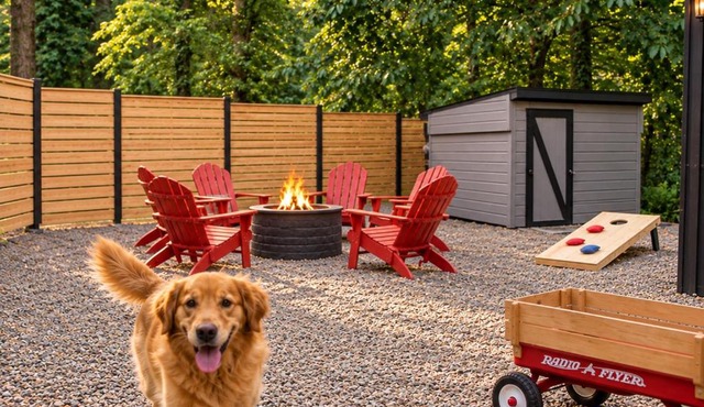 Creekside EscapeFirePitBBQAC1MiRailEVPets in Seattle