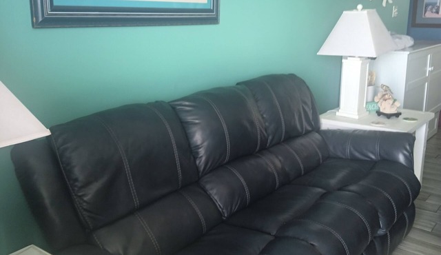 Cute Affordable Pet-friendly Gulf Front Condo