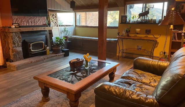 Delightful 2-bedroom condo in charming Steamboat Springs