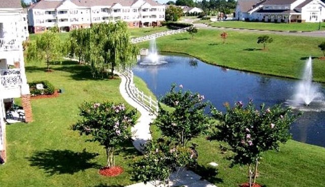 DELUXE 2 BEDROOMS! Beautiful Governors Green, Williamsburg, Virginia in Williamsburg
